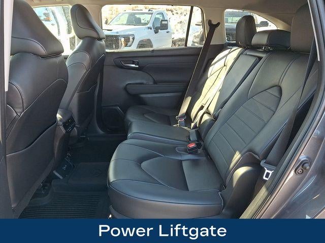 2023 Toyota Highlander Hybrid XLE