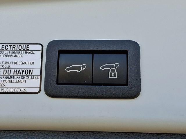 2023 Toyota Corolla Cross Hybrid XSE