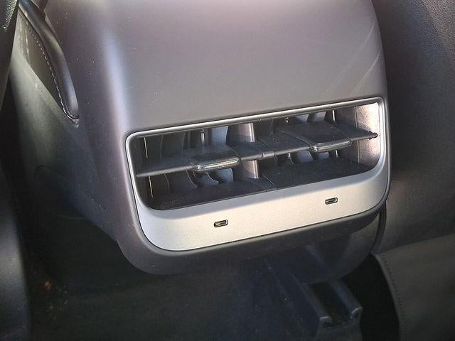 2023 Tesla Model Y Performance Dual Motor All-Wheel Drive