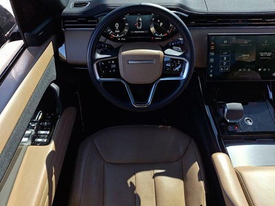 2025 Land Rover Range Rover Sport P360 SE