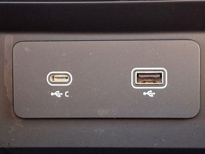 2023 Land Rover Defender 130 First Edition