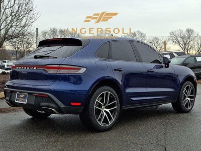 2022 Porsche Macan Base