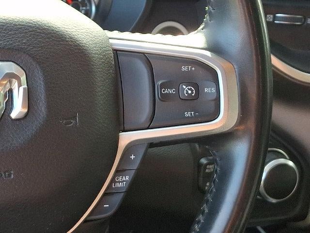 2020 RAM 1500 Big Horn Crew Cab 4x4 5'7" Box