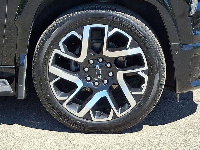 2025 Chevrolet Silverado EV RST - Max Range