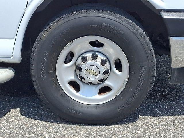 2024 Chevrolet Express Cargo 2500 Base
