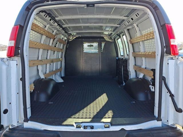 2024 Chevrolet Express Cargo 2500 Base