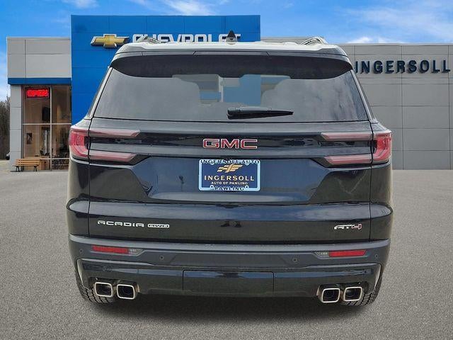 2025 GMC Acadia AT4