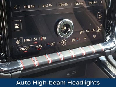 2025 GMC Yukon XL AT4