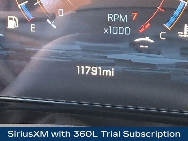 2025 Chevrolet Suburban RST