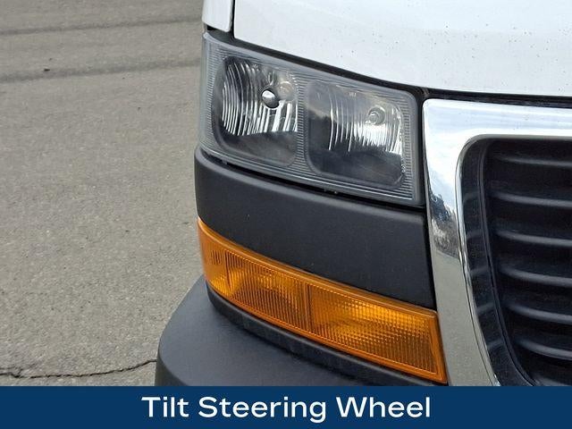 2024 GMC Savana Cargo 2500 Base