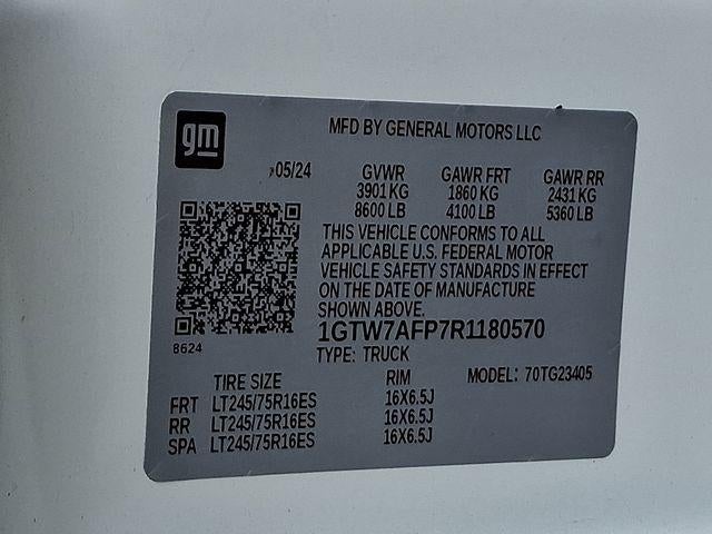 2024 GMC Savana Cargo 2500 Base