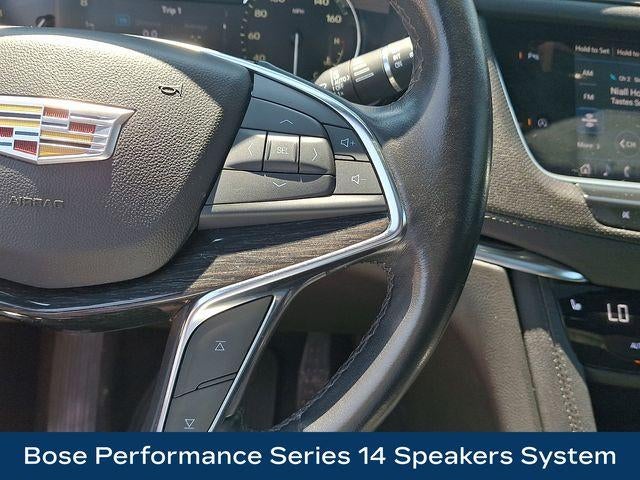 2022 Cadillac XT5 Premium Luxury