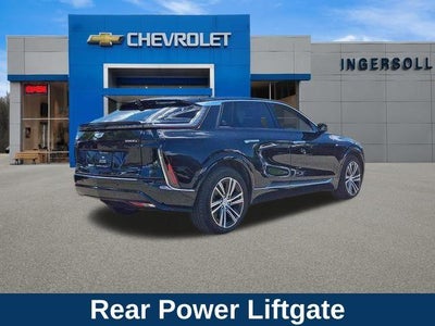 2024 Cadillac LYRIQ Luxury 2