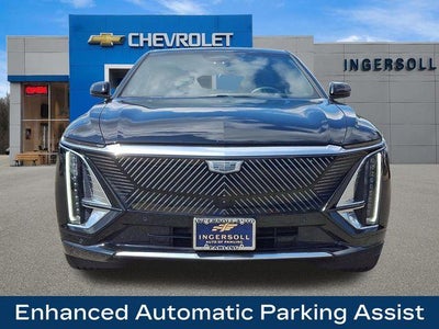 2024 Cadillac LYRIQ Luxury 2