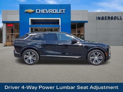 2024 Cadillac LYRIQ Luxury 2