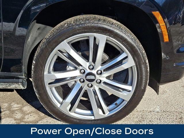 2025 Cadillac Escalade Sport