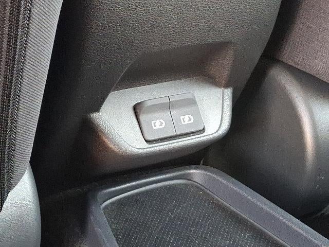 2025 Nissan LEAF S
