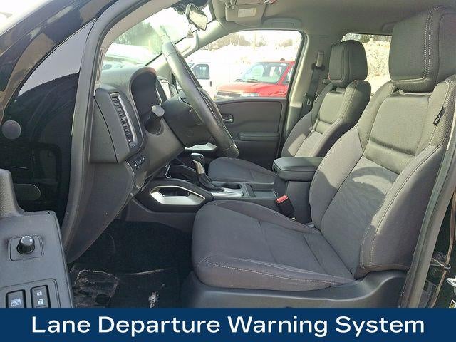 2024 Nissan Frontier Crew Cab SV 4x4
