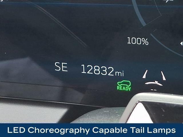 2025 Cadillac OPTIQ Luxury 2