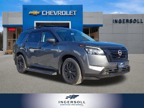2022 Nissan Pathfinder SL 4WD