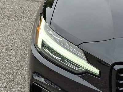 2024 Volvo S60 Plus Dark Theme