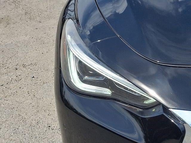 2021 INFINITI Q60 LUXE AWD