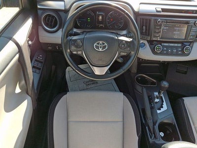 2017 Toyota RAV4 Hybrid XLE
