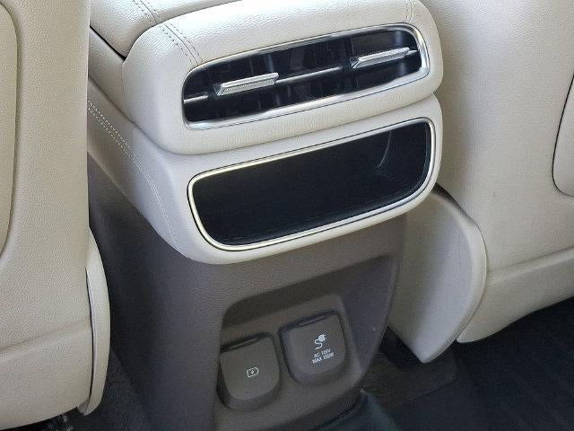2023 Genesis GV80 Base