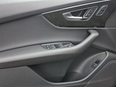 2021 Audi Q7 Premium 45 TFSI quattro Tiptronic