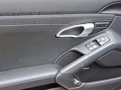 2022 Porsche 718 Boxster S