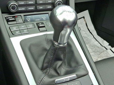 2022 Porsche 718 Boxster S