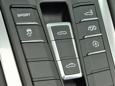 2022 Porsche 718 Boxster S