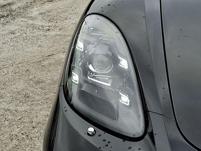 2022 Porsche 718 Boxster S