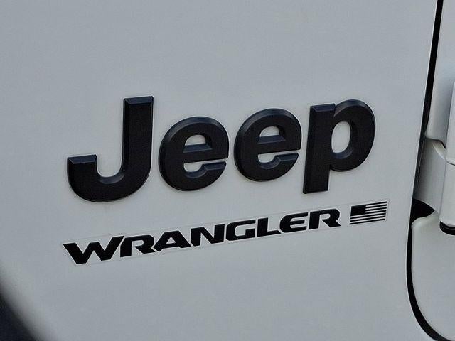2025 Jeep Wrangler 4-Door Summit 4x4