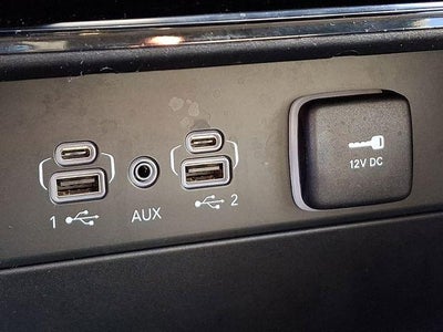 2023 Jeep Grand Cherokee Laredo 4x4