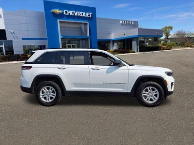 2024 Jeep Grand Cherokee Laredo