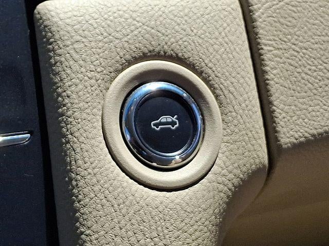 2015 Ford Taurus Limited