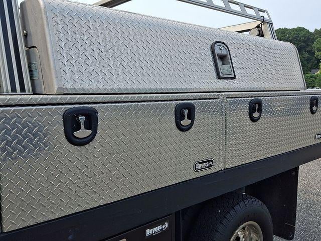 2011 Ford Super Duty F-350 DRW XL