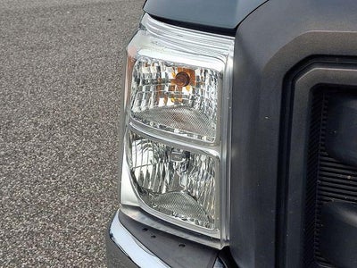 2011 Ford Super Duty F-350 DRW XL