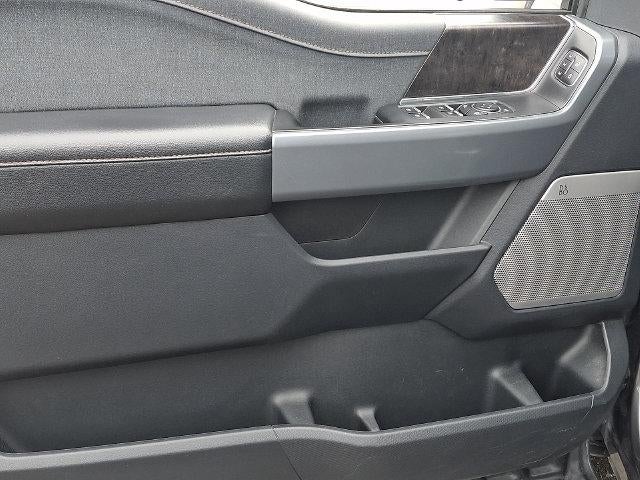 2023 Ford F-150 Lightning LARIAT