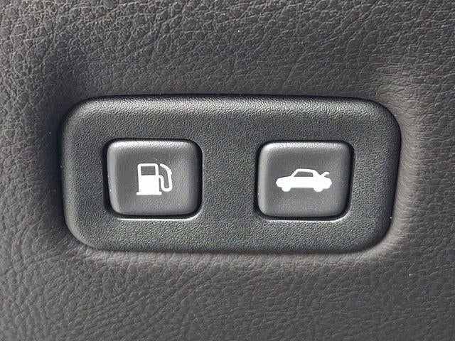 2005 Chevrolet Corvette Base