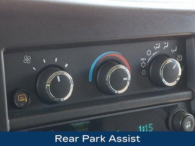 2025 Chevrolet Express Passenger 1LT