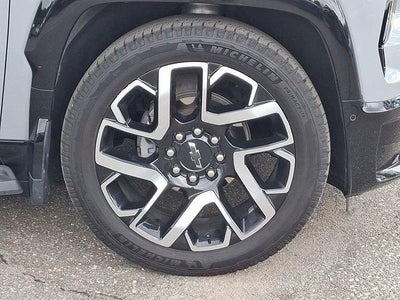 2025 Chevrolet Silverado EV RST - Max Range