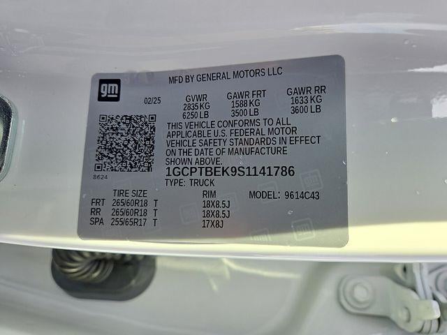 2025 Chevrolet Colorado WT/LT