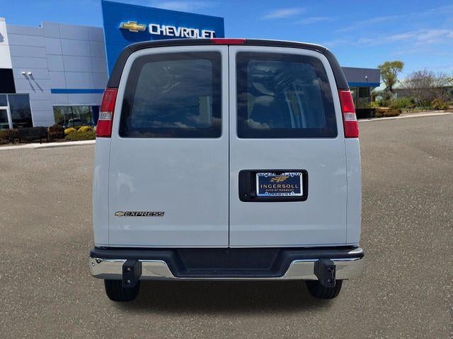 2025 Chevrolet Express Cargo Base