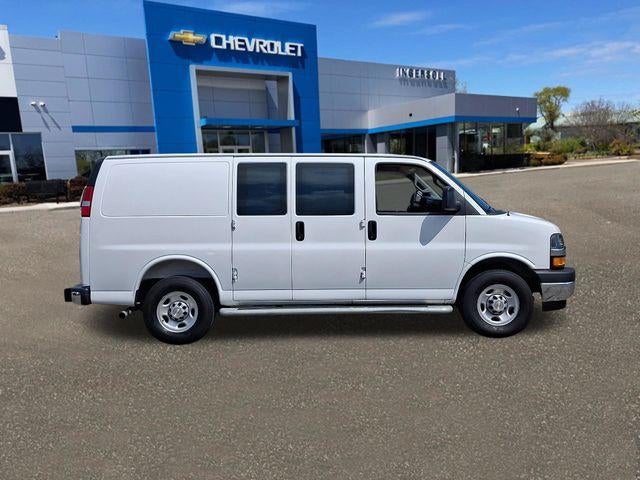2025 Chevrolet Express Cargo Base