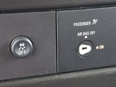 2025 Chevrolet Express Cargo Base