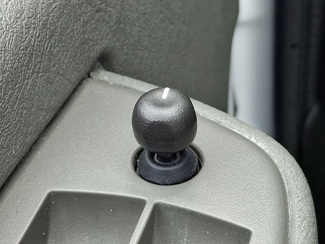 2025 Chevrolet Express Cargo Base