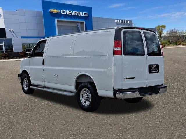 2025 Chevrolet Express Cargo Base