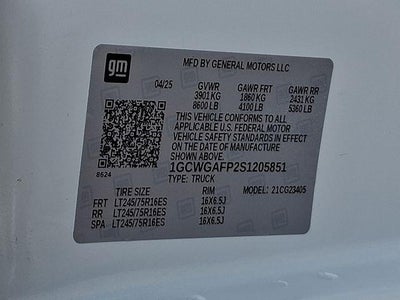 2025 Chevrolet Express Cargo Base